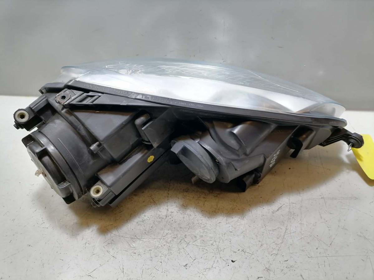 VW Golf 5 original Scheinwerfer vorn links Halogen Bj.2004